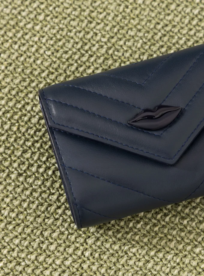 Billetera Lipstick Flap