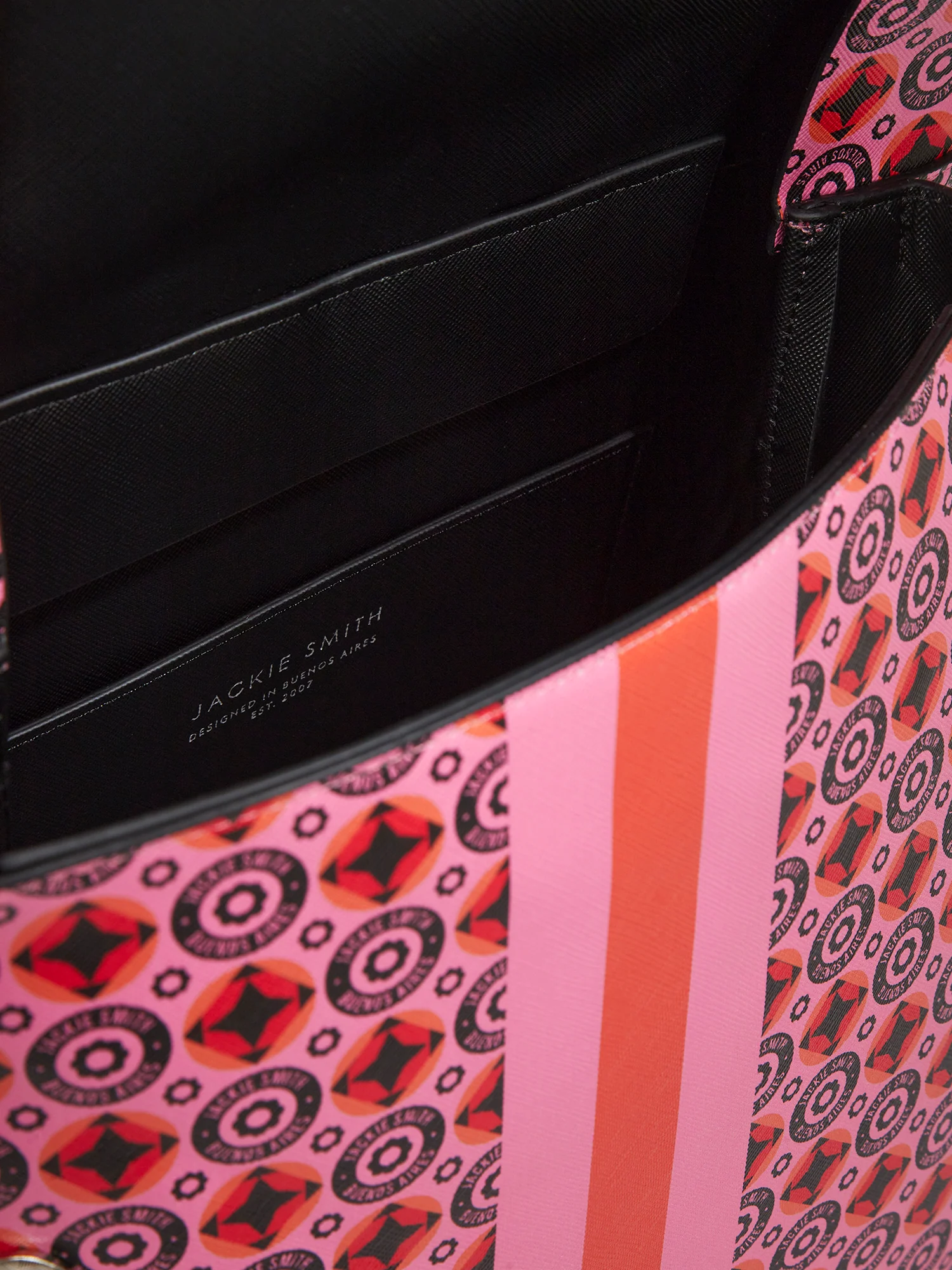 CP02032MND24R99_BAJA_C