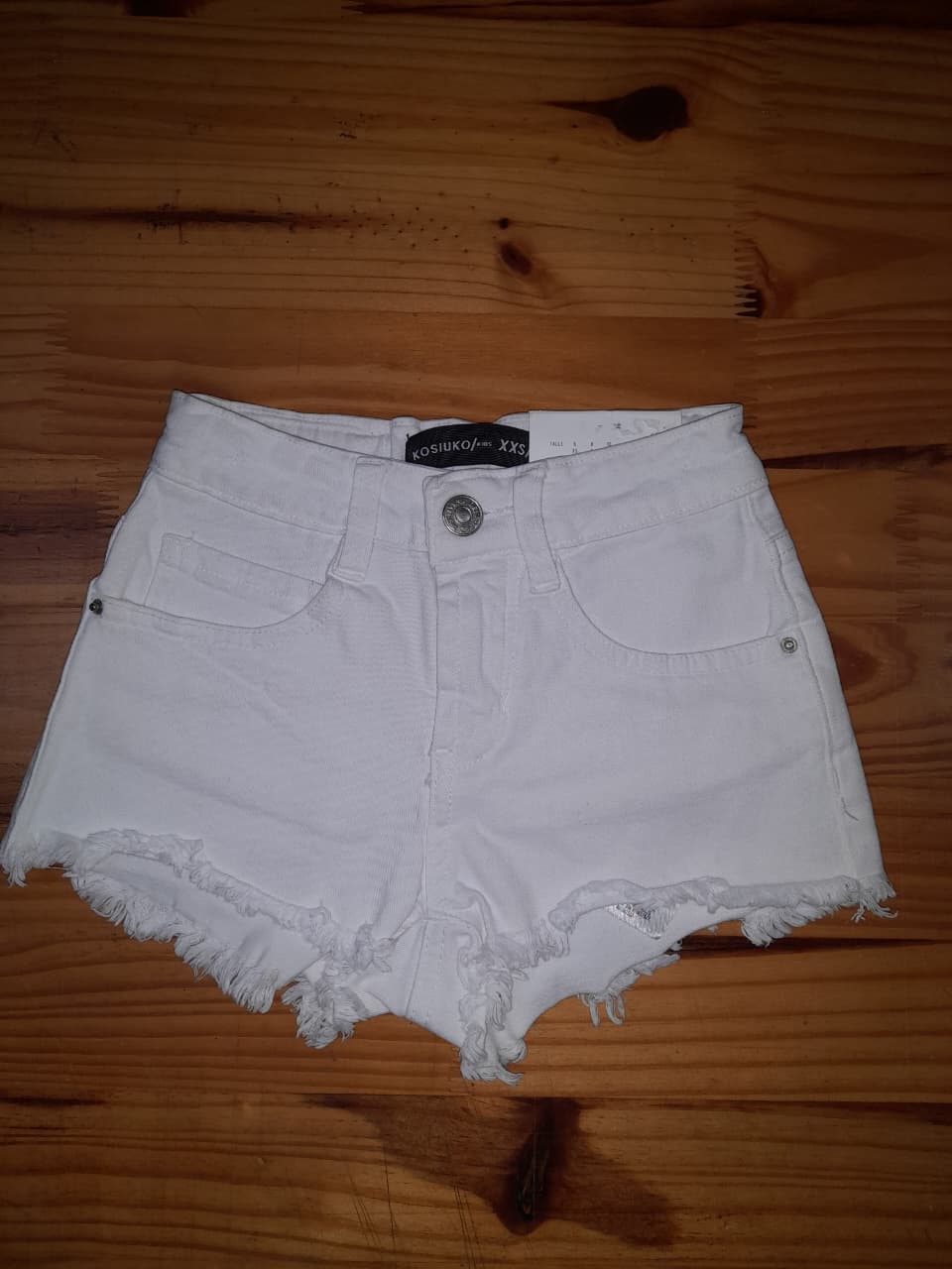 Short Phoebe Basic Snow