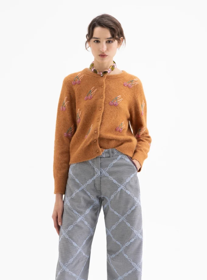 Cardigan Cherry