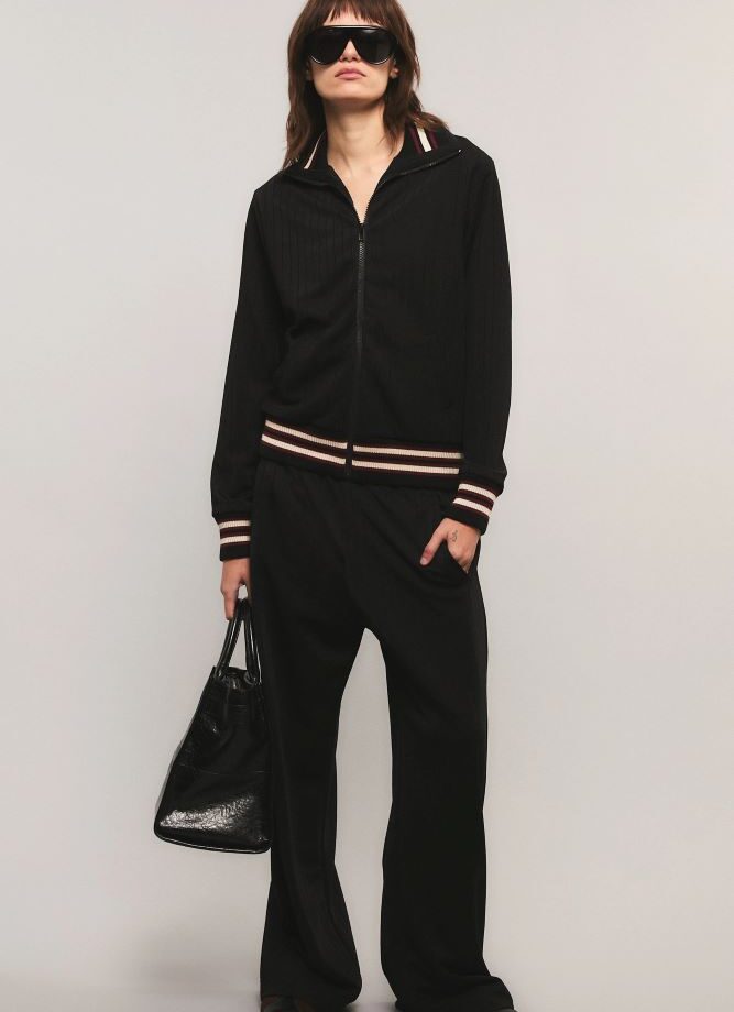 Pantalon In The Club