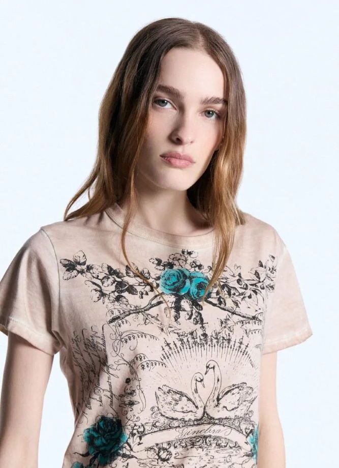 Remera Swan