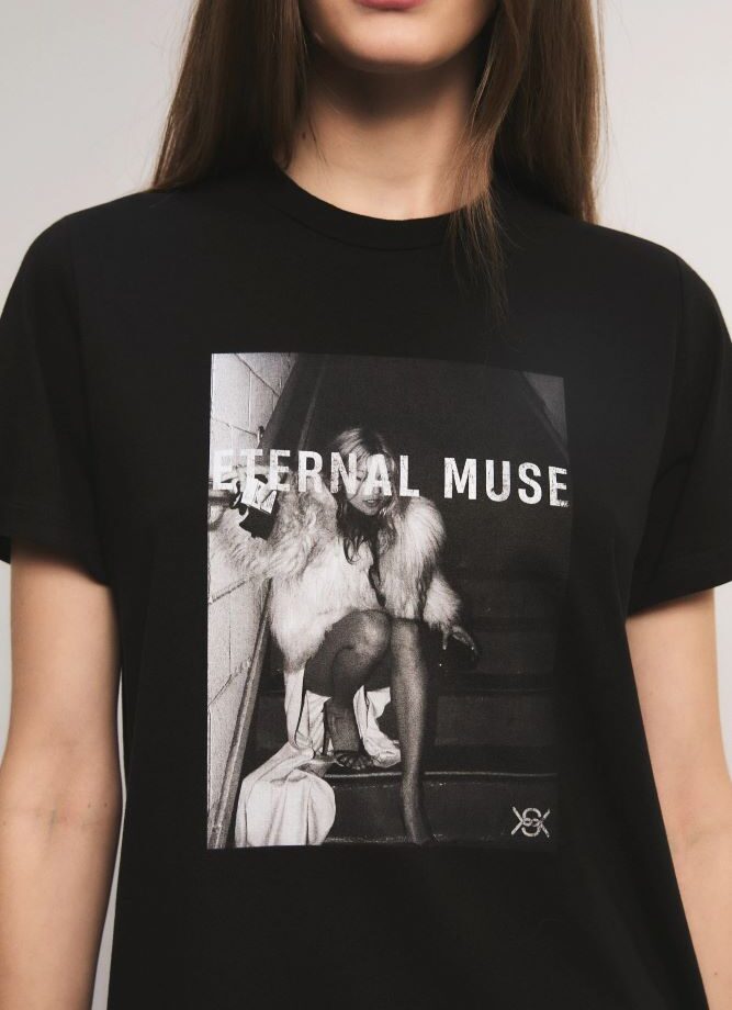 Remera Midnight Muse