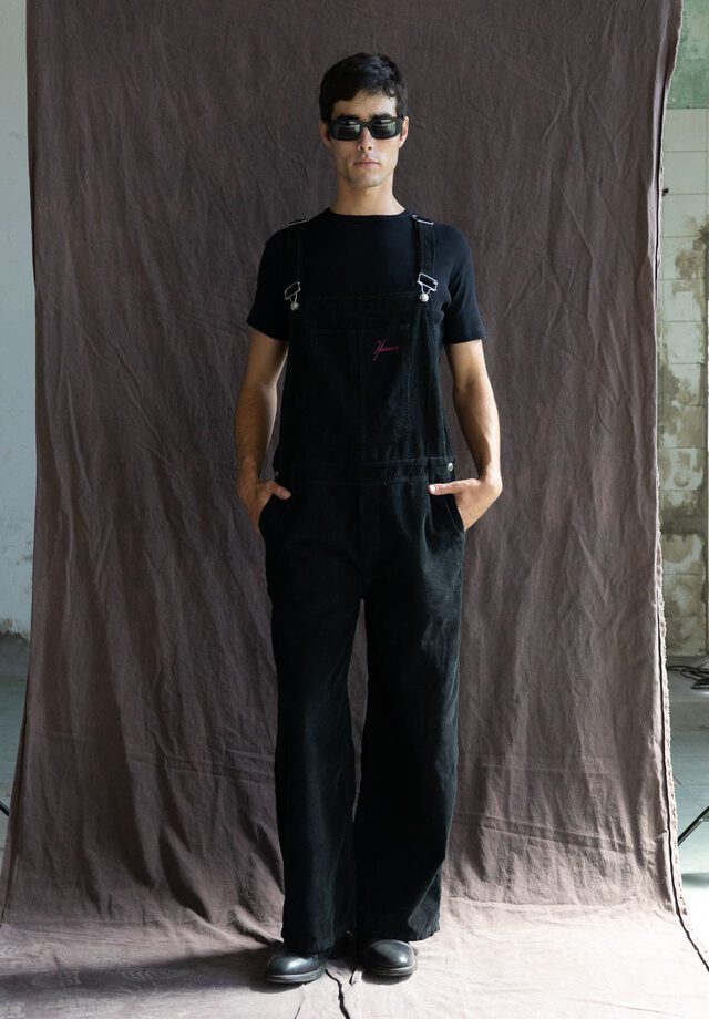 Jardinero Fine Line Black