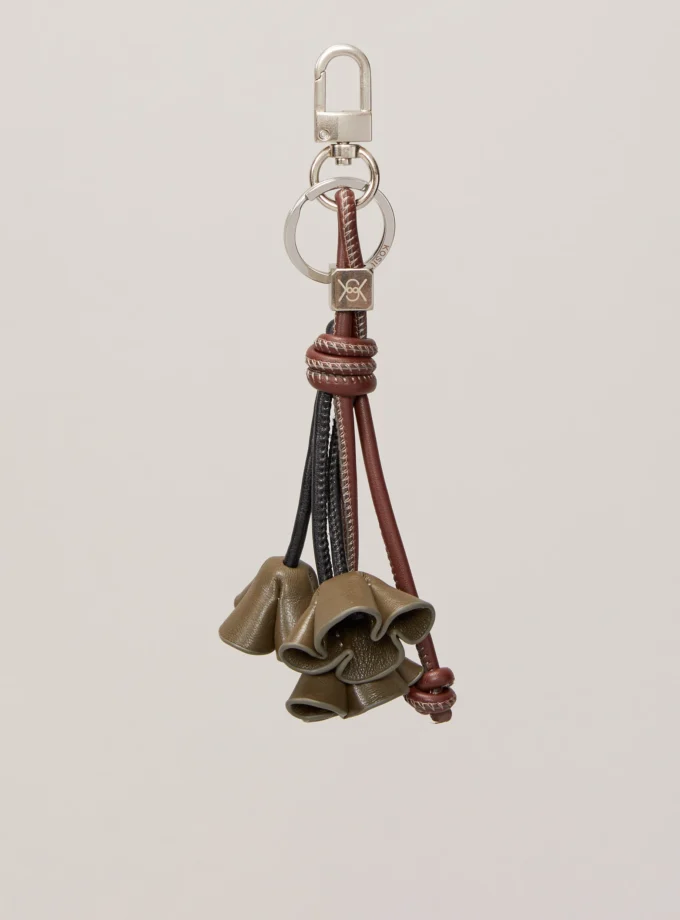 Llavero Dark Flowers