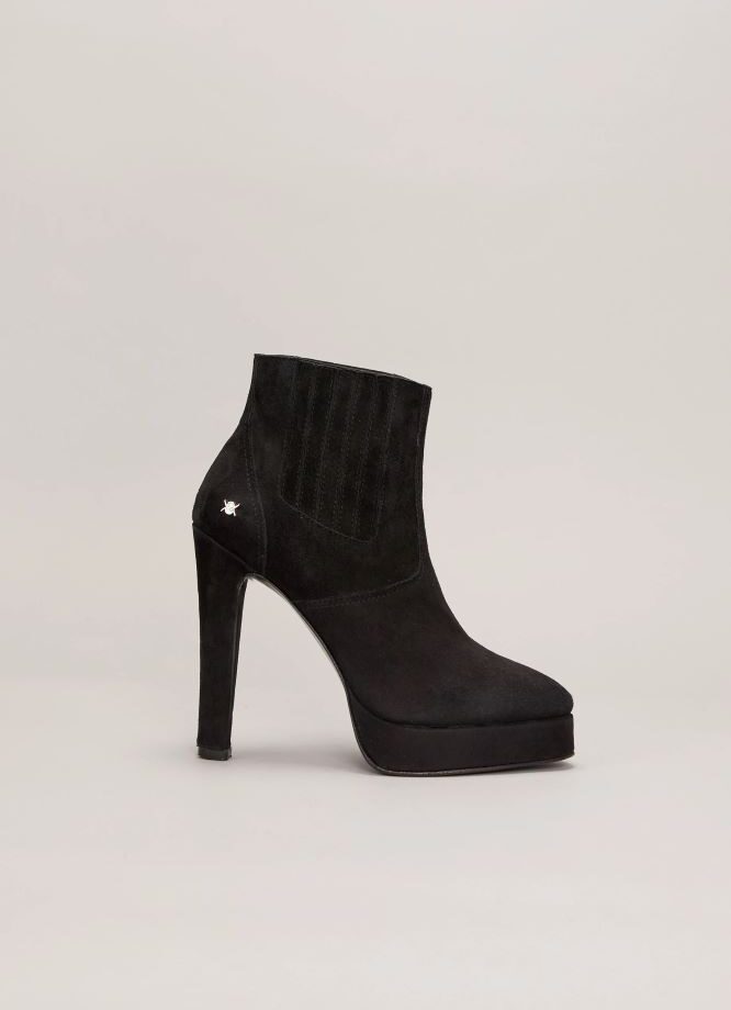 Bota Electric Muse