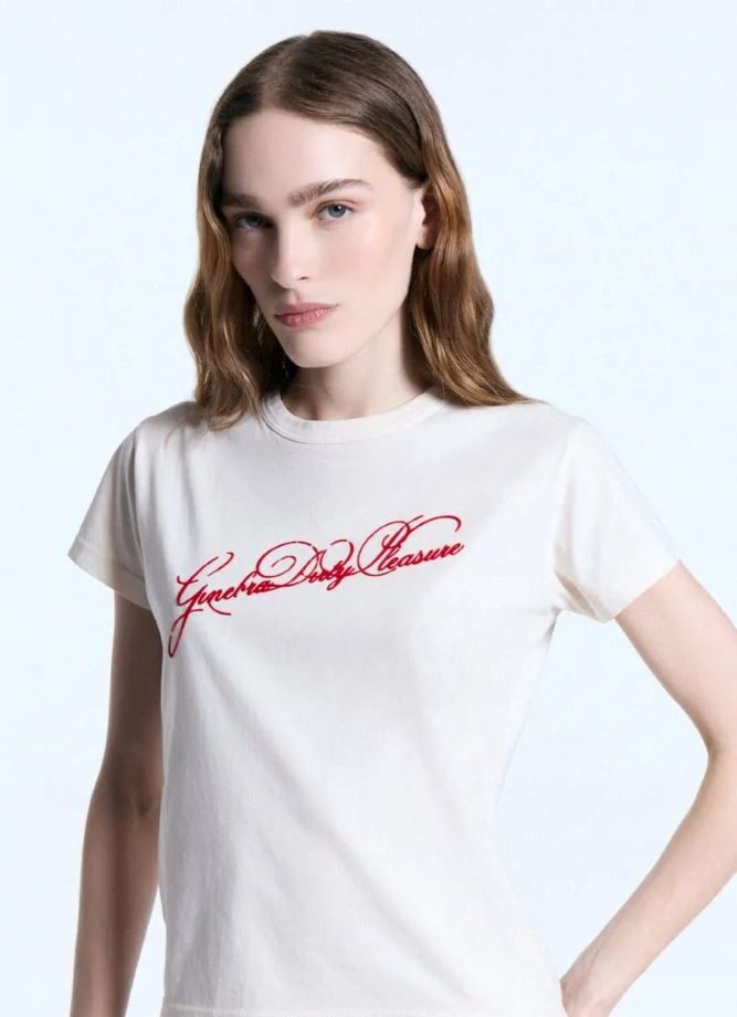 Remera Cursiva