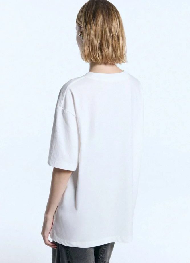 Remera Eat Me
