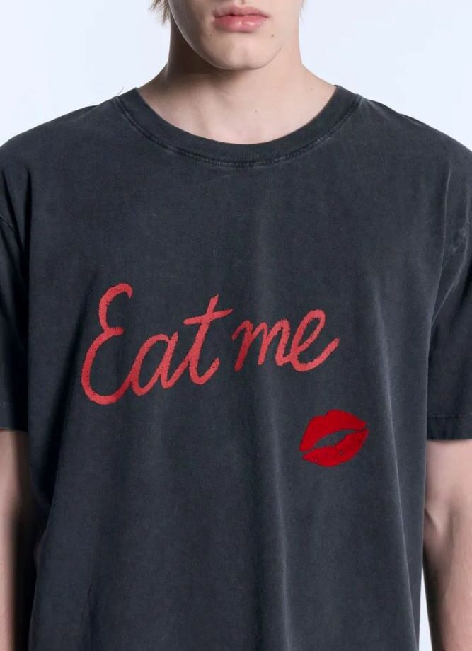 Remera Eat Me