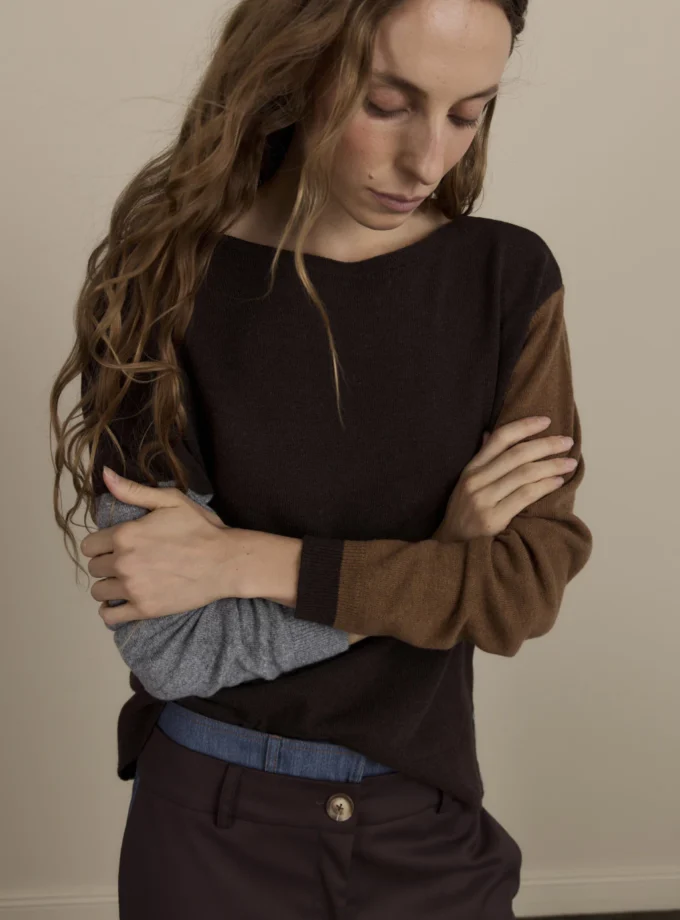Sweater Compass