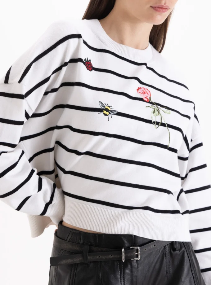 Sweater Berry