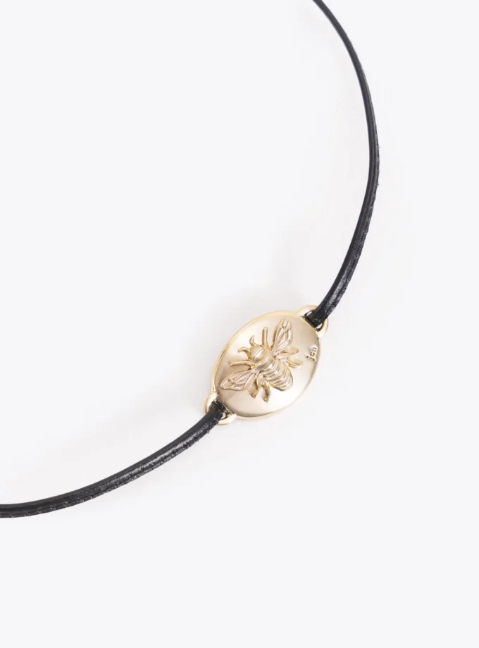 Choker Bee