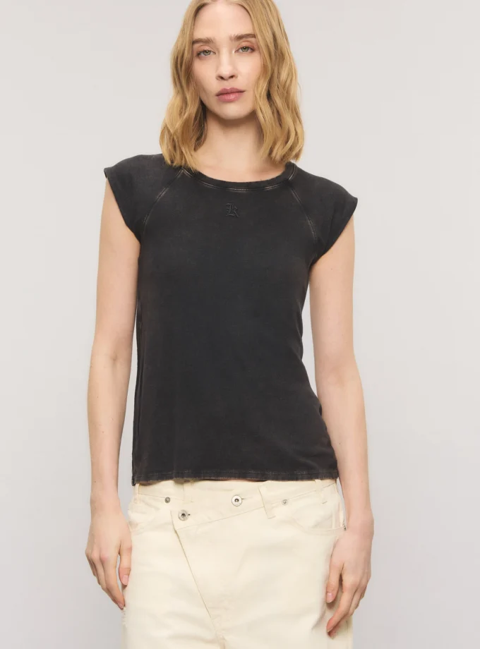 Remera Neo Shield