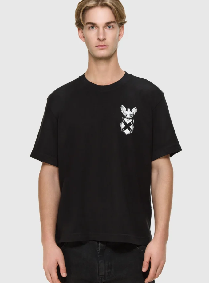 Remera Auth Club Shield