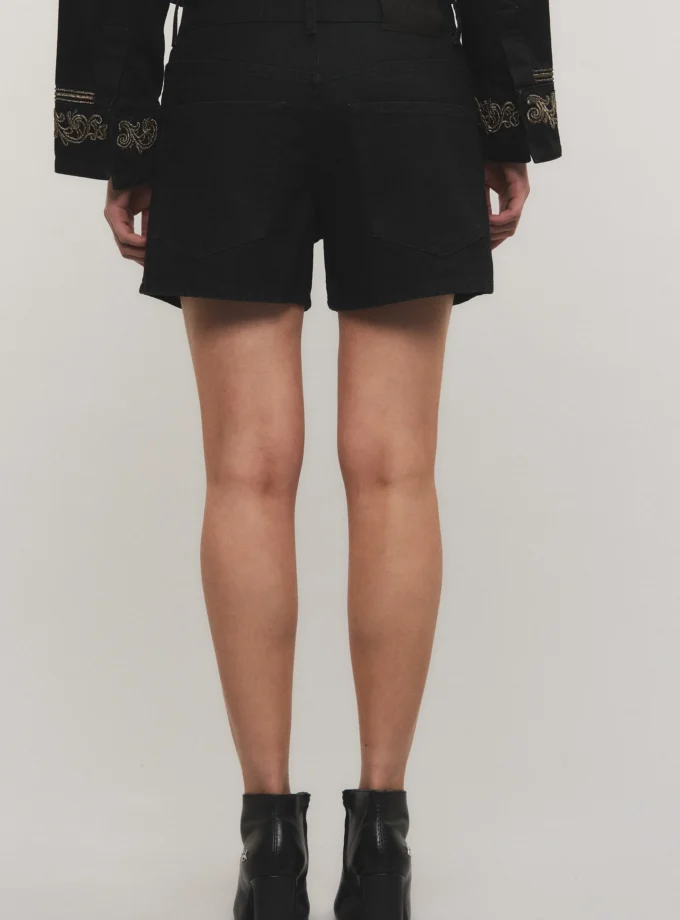 Short Everyday Black